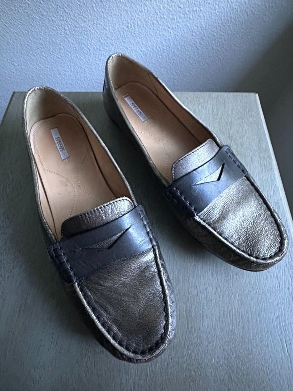GEOX Metallic Pewter Leather Driving Loafers Moccasins EU 39 US 9